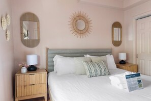 2 室のベッドルーム、アイロン / アイロン台、旅行用ベビーベッド、WiFi