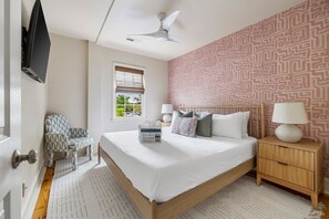 2 habitaciones, tabla de planchar con plancha, cuna de viaje y wifi 