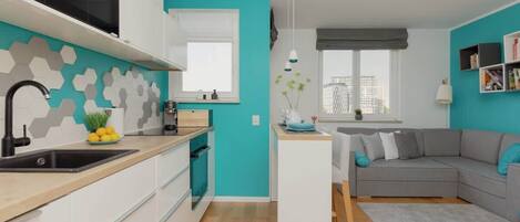 Televisión, oficina