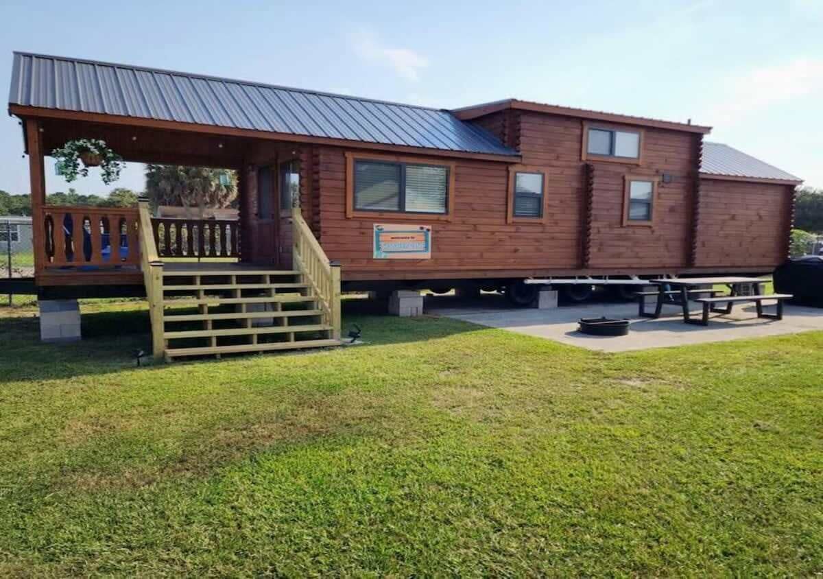 Water view Cabin near North Topsail Beach
