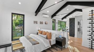 1 slaapkamer, een bureau, een strijkplank/strijkijzer, gratis wifi