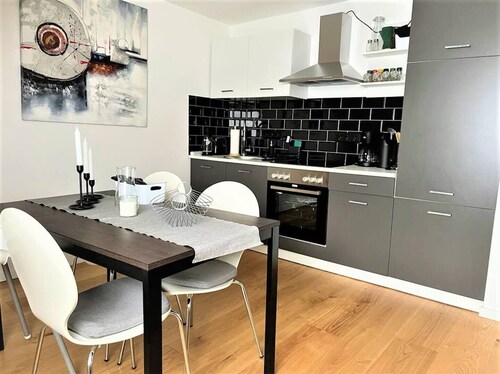 großes modernes Apartment in Ludw