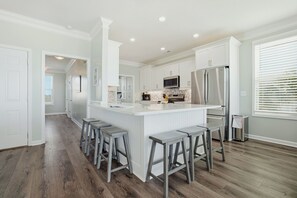 Fridge, microwave, oven, stovetop - Dancing Waves: Oceanfront Retreat w/ Pool (Garden City Beach)