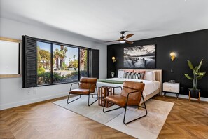 3 slaapkamers, een strijkplank/strijkijzer, gratis wifi, beddengoed
