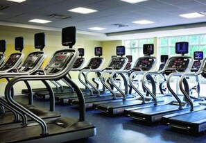 Fitness facility - Oceanside - 2 Bedroom - Marriott's Aruba Surf Club - Full Resort Access (Noord)