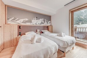 2 bedrooms, WiFi, bed sheets