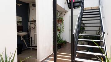 บริเวณภายนอก