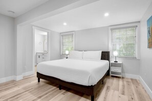 4 dormitorios, tabla de planchar con plancha, wifi gratis y ropa de cama