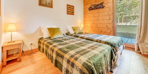 2 室のベッドルーム、WiFi、ベッドシーツ