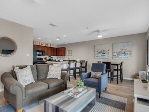 Smart TV - Located in Crystal Beach, Close to Beach! (Destin)