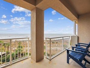 Property grounds - 5408 Hampton Place ~ Direct Ocean Front Views from 4th Floor (Hilton Head Island)