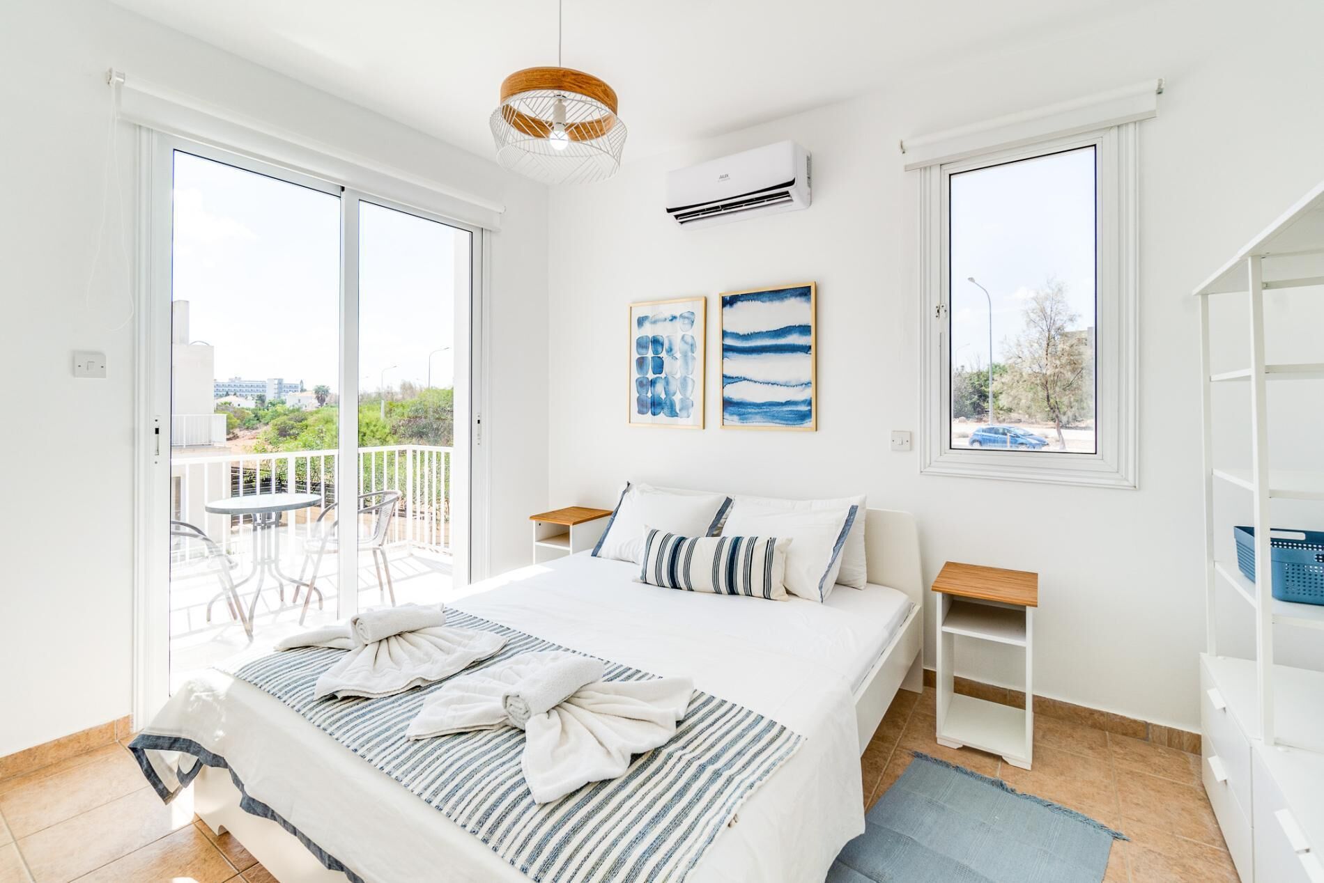 3 bedrooms, iron/ironing board, WiFi