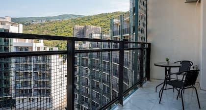 Chic, Brand-New Condo Close to Metro Station – Convenient & Comfortable Stay