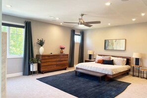 4 Schlafzimmer, Bügeleisen/Bügelbrett, WLAN, Bettwäsche