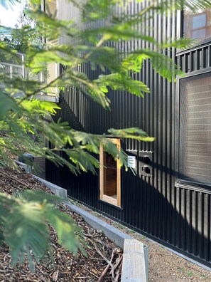 Exterior detail - Bridge Rest - Wye River House (Wye River)