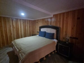 Bungalow – deluxe | Sengetøy av topp kvalitet, lydisolert og wi-fi (inkludert)
