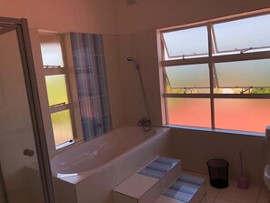 Business Villa | Bathroom | Separate bathtub and shower, deep-soaking bathtub
