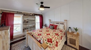 3 bedrooms, iron/ironing board, travel crib, free WiFi