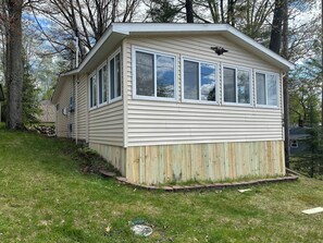 Exterior - Cozy Cabin with Stunning Views!  (Hale)