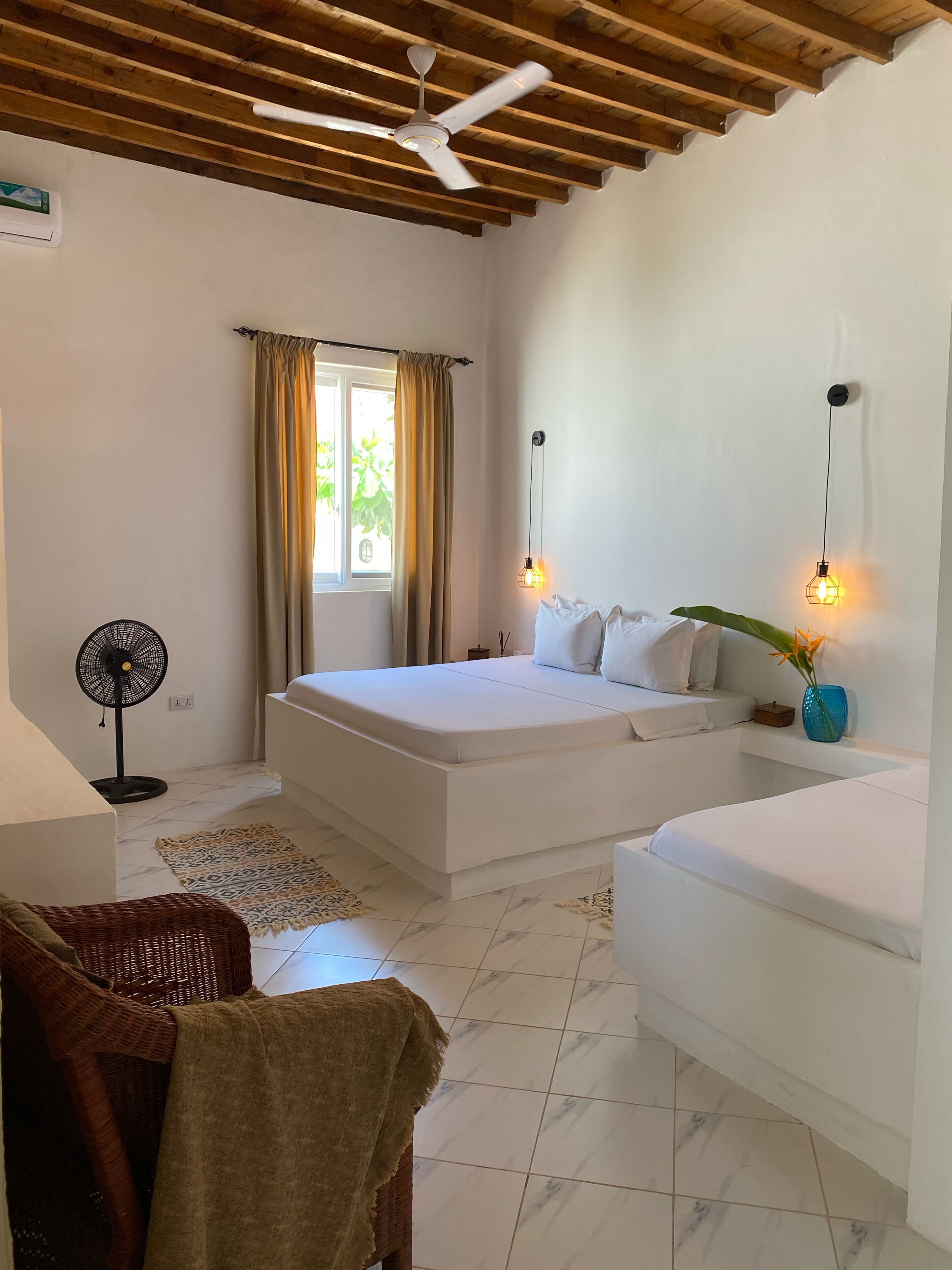 Comfort Triple Room, Garden View | Blackout curtains, soundproofing, iron/ironing board, free WiFi