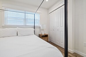 1 Schlafzimmer, Schreibtisch, Bügeleisen/Bügelbrett, kostenloses WLAN