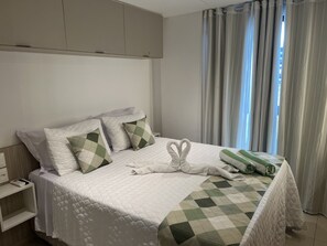 2 quartos, ferros/tábuas de passar roupa, Wi-Fi, roupa de cama