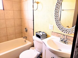 Hair dryer, bathrobes, slippers, towels - White Sands Casita: Your COZY Casita Bliss Getaway! (Alamogordo)
