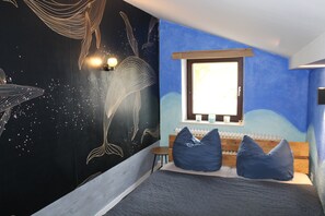 1 chambre, fer et planche à repasser, lit parapluie, Wi-Fi gratuit