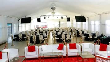 In-room business centre