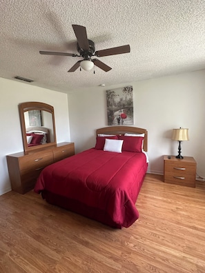 1 bedroom, WiFi, bed sheets, wheelchair access