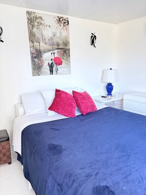 1 bedroom, WiFi, bed sheets, wheelchair access