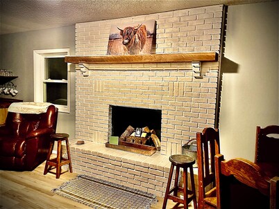 Newly Remodeled River Cabin close to Ft Leonard Wood