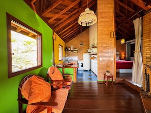 Deluxe Chalet, 1 Bedroom | Living room