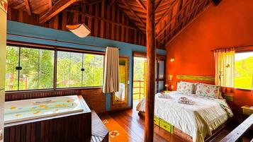 Comfort Chalet, 1 Katil Raja (King) | 1 bilik tidur, peralatan tempat tidur premium, dihias secara berasingan