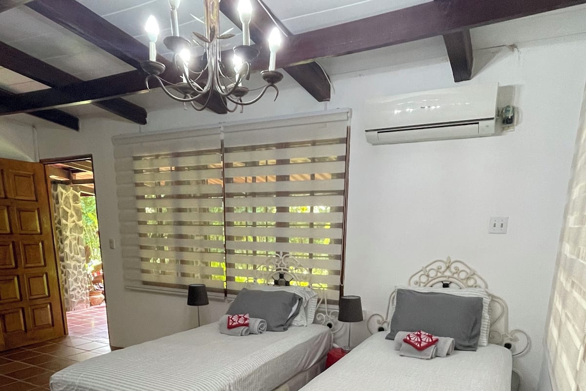 Classic Room | 1 bedroom, desk, free WiFi