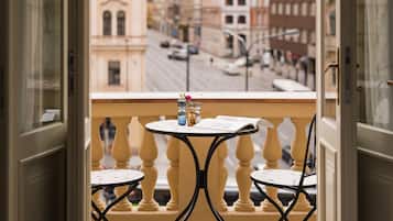 Deluxe Apartment, Balcony (square view)
