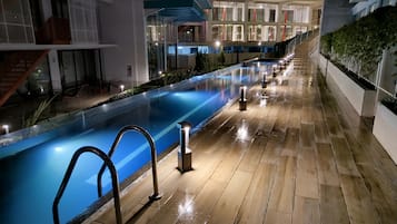 Piscina externa, piscina aquecida