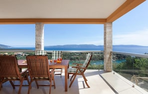 Outdoor dining - 3 bedroom lovely home in Sveta Marina (Sveta Marina)