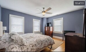 3 bedrooms, WiFi, bed sheets - Beautiful Asbury Beach Home (Asbury Park)