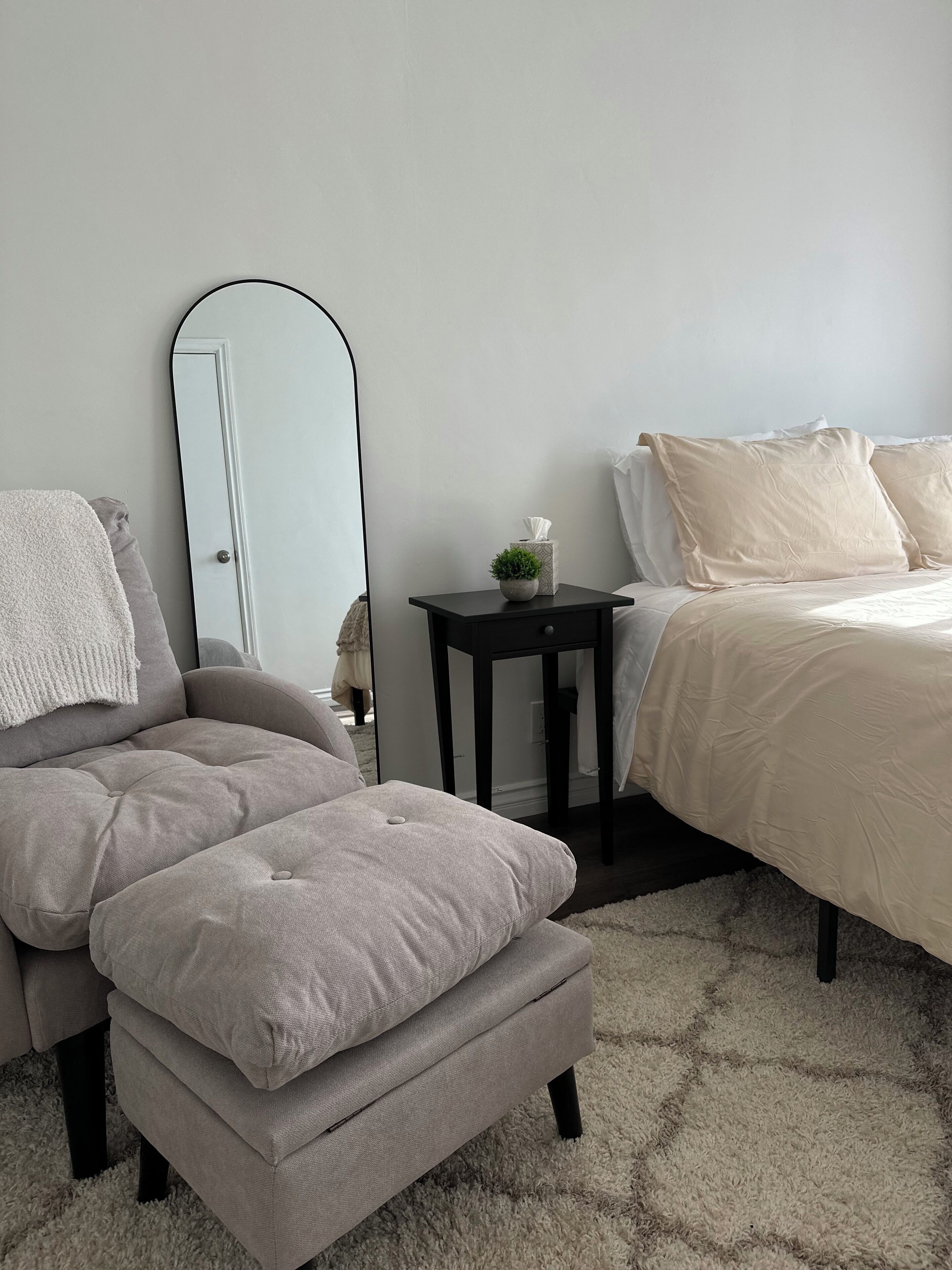 2 chambres, fer et planche à repasser, lit parapluie, Wi-Fi gratuit