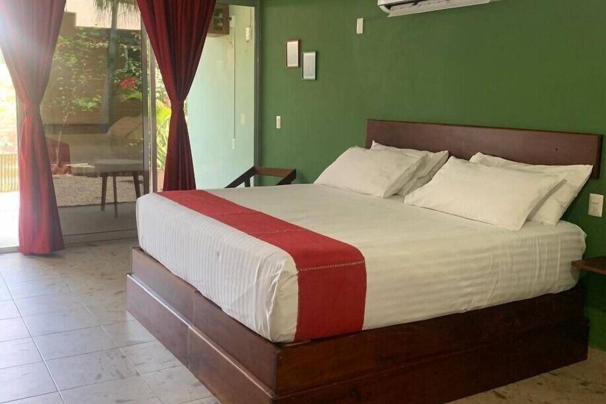 Deluxe Double Room, Terrace, Courtyard View