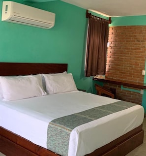 Junior Double Room | Premium bedding, pillow-top beds, individually decorated - La MoradA una ventana al Golfo (Tecolutla)