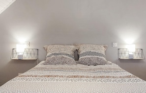 2 quartos, berço de viagem, Wi-Fi de cortesia, roupa de cama