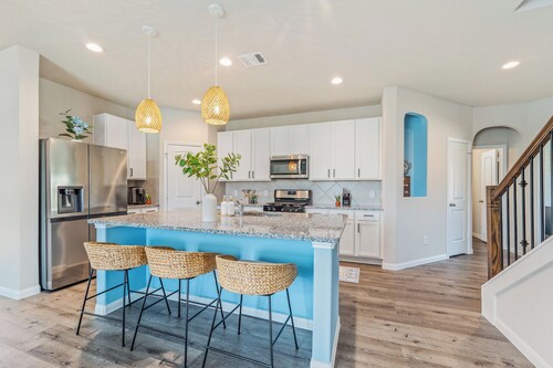 🌸Gorgeous Lakeview in the Heart of Katy🌸