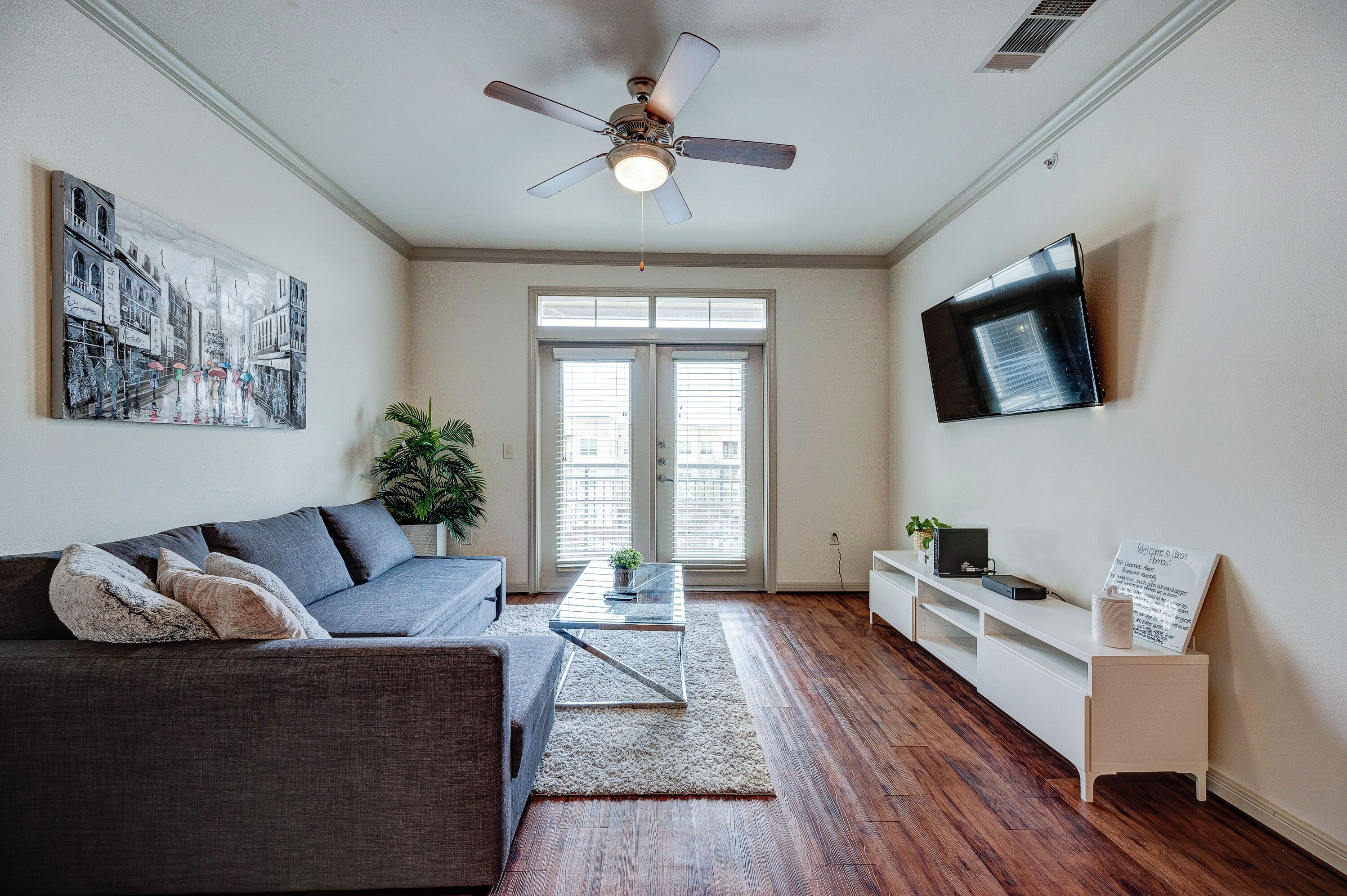 Modern 2BR/2BA Haven, Gym, Pet OK, Pool, Near NRG
