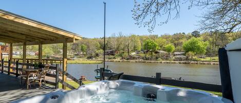 Bañera de hidromasaje exterior