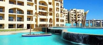 Al dau Heights apartments