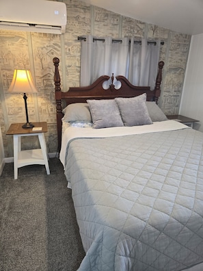 1 bedroom, iron/ironing board, free WiFi, bed sheets