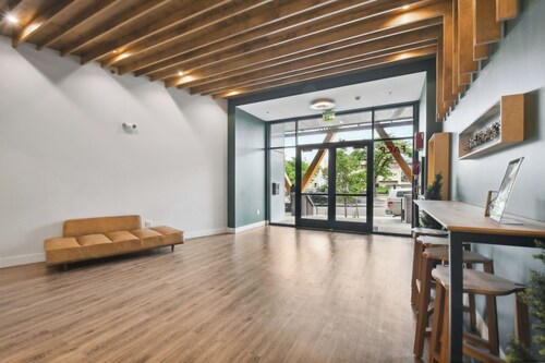 Natural Influence w/ Garage | 1BR LoHi Loft | Garage Parking