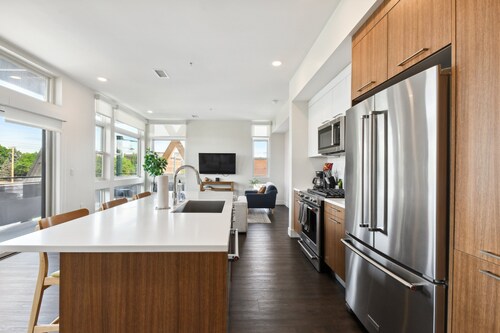 Rose All Day w/ Garage | 2BR LoHi Loft | Walk to Ball Arena